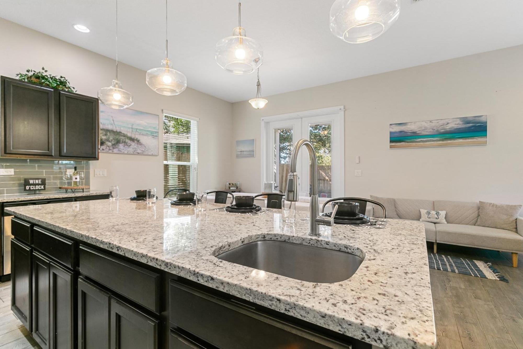 Villa 3 Minutes To Beach, 9 Minutes To Mayo Clinic, King Bed, Sleeps 8 Jacksonville Beach Exterior foto